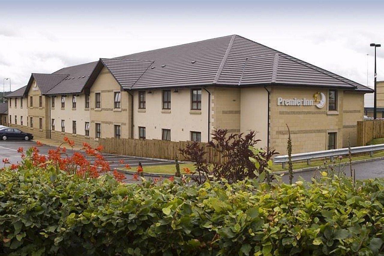 Premier Inn Dunfermline Exterior photo